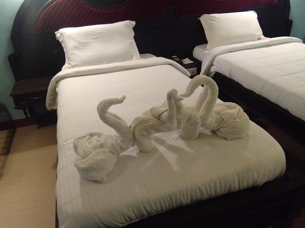 Indraprastha Beach Resort Варкала Екстериор снимка