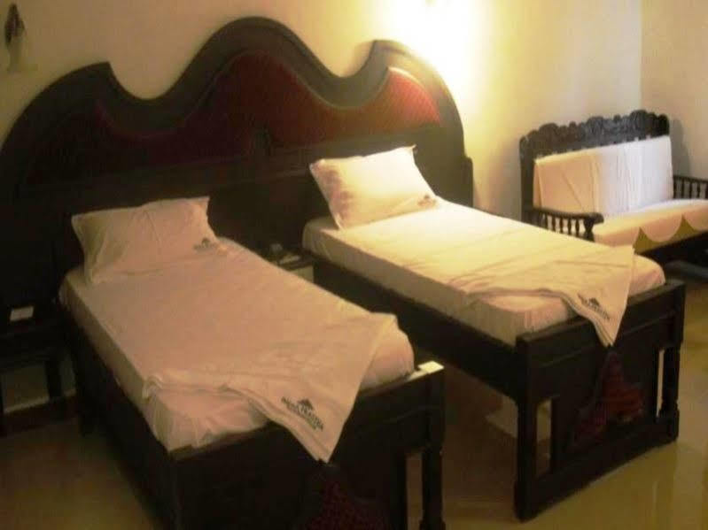 Indraprastha Beach Resort Варкала Екстериор снимка